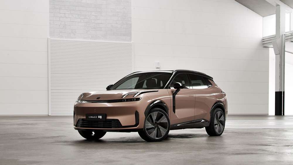 Lynk-08-E004715